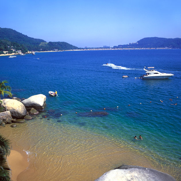 DISFRUTAR LA PLAYA PICHILINGUE, PLAYAS ACAPULCO